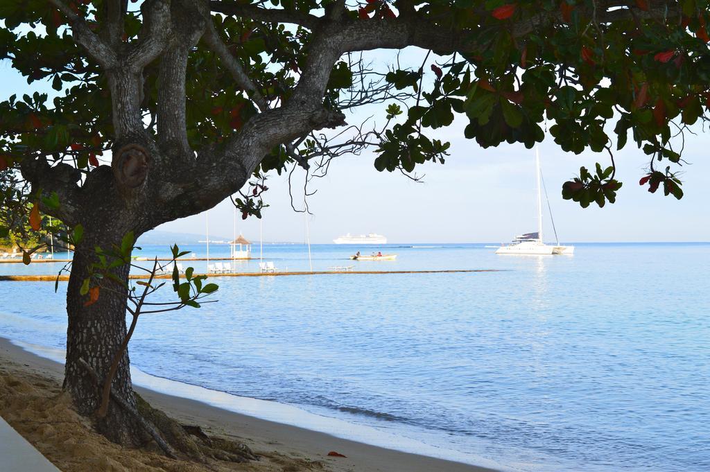 Kaz Kreol Beach Hotel Ocho Rios Exterior foto
