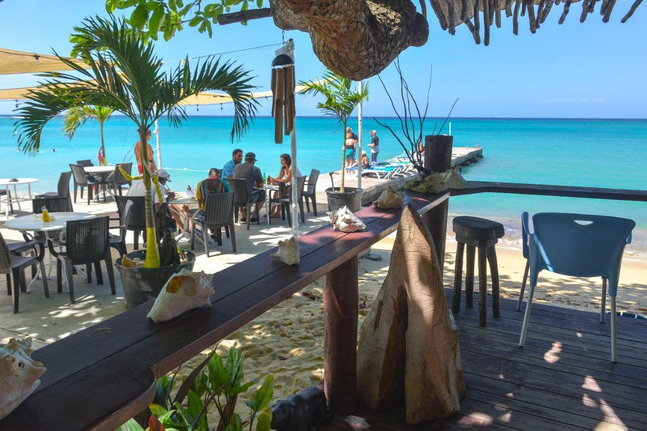 Kaz Kreol Beach Hotel Ocho Rios Exterior foto